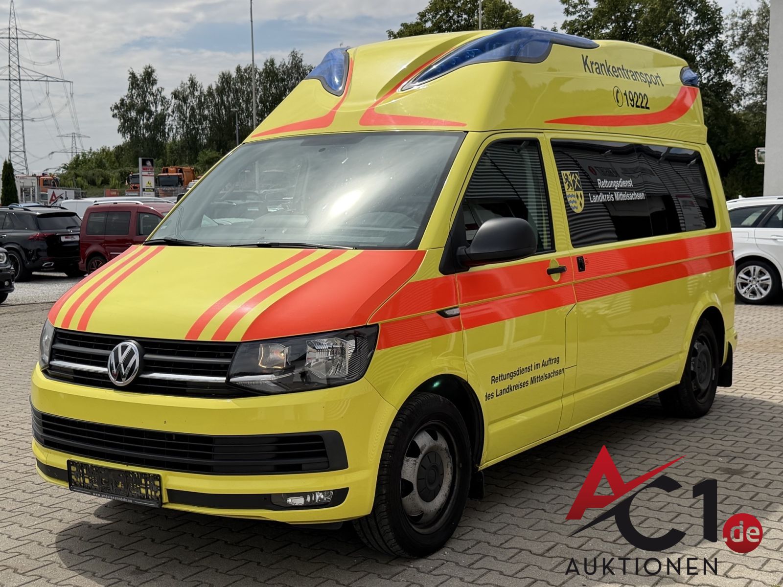 VW T6 2.0 TDI Hochdach Krankenwagen inkl. Fahrtrage FERNO und Tragestuhl UTILA ALS 300 S